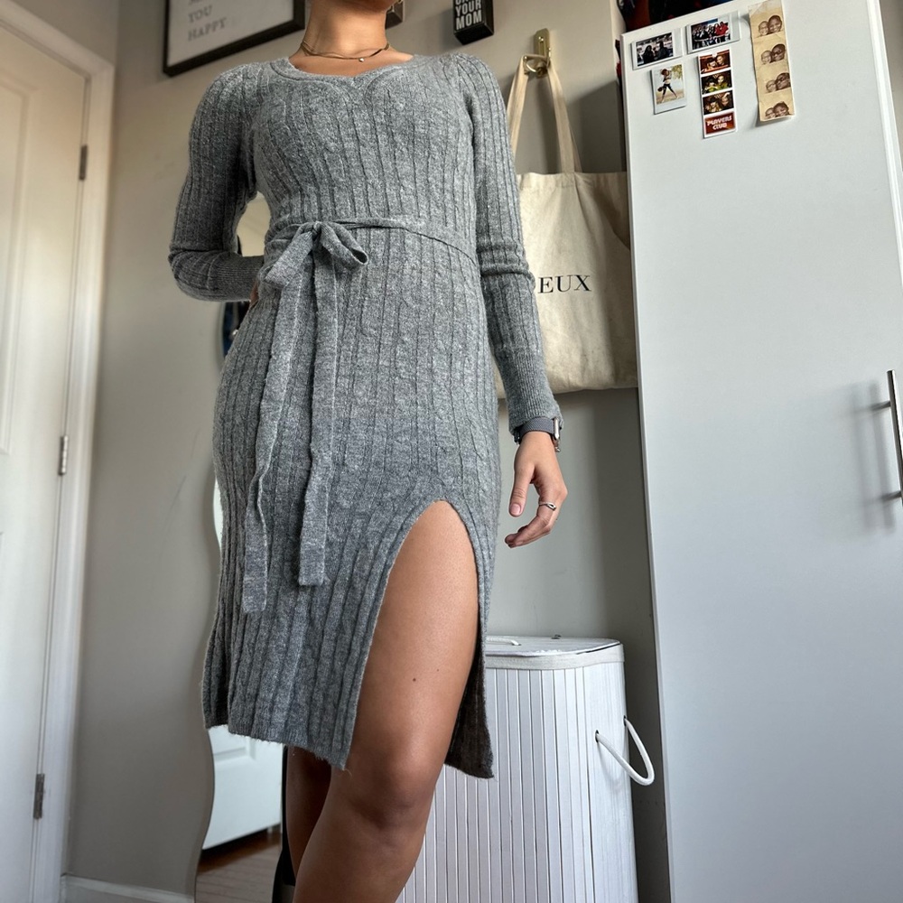 Gray sweater dress midi